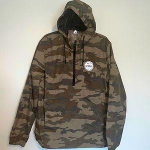 unltd LAX supply company, camouflage, large, windbreaker, jacket, half zip